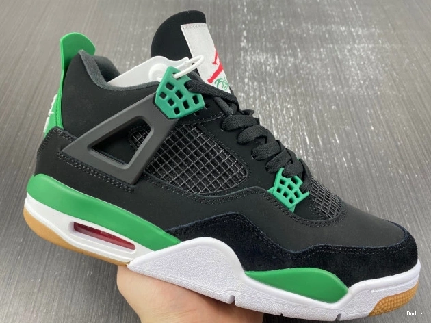 Boostmaster lin 4 Jordan Retro SB DR5415-030 0630